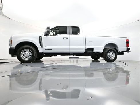 New 2026 Ford F350 XL w/ 360-Degree Camera Package RWD image 29
