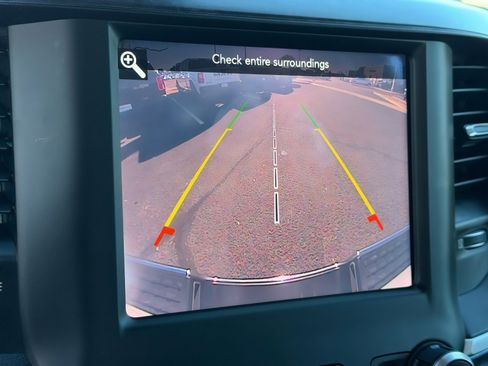 Used 2020 RAM 2500 Big Horn w/ Level 2 Equipment Group image 19