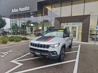 Used 2025 Jeep Compass Trailhawk