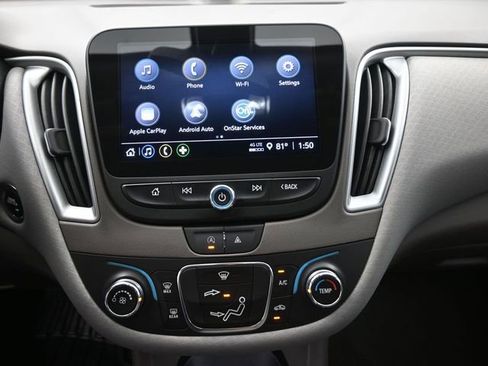 Used 2022 Chevrolet Malibu LS image 9