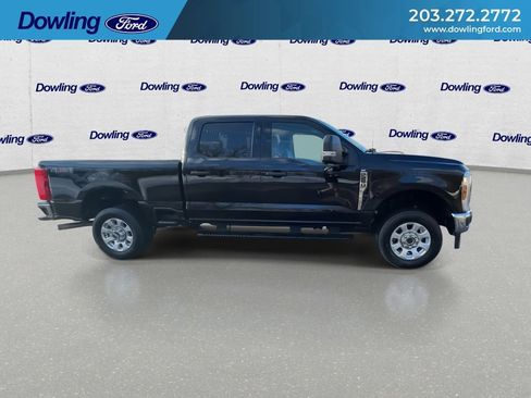 Used 2024 Ford F250 XLT w/ Snow Plow Prep Package image 4