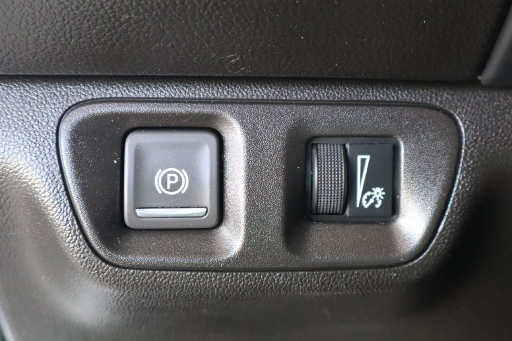 Used 2021 GMC Acadia SLE FWD image 20