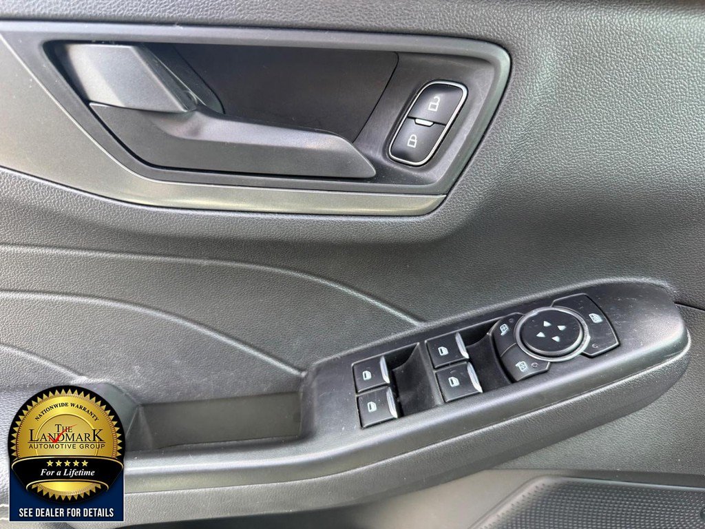 Used 2025 Ford Escape Active FWD image 8