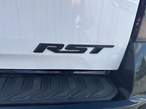 New 2024 Chevrolet Silverado EV RST image 5