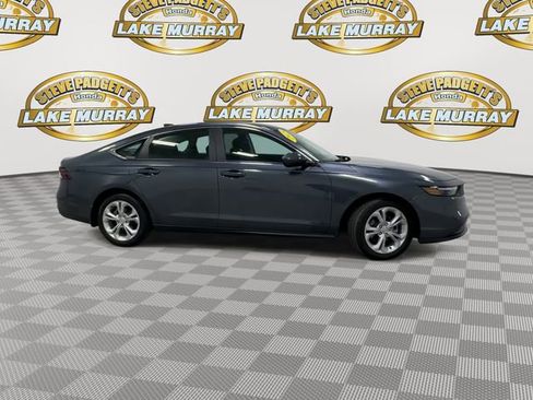 Used 2025 Honda Accord LX image 4