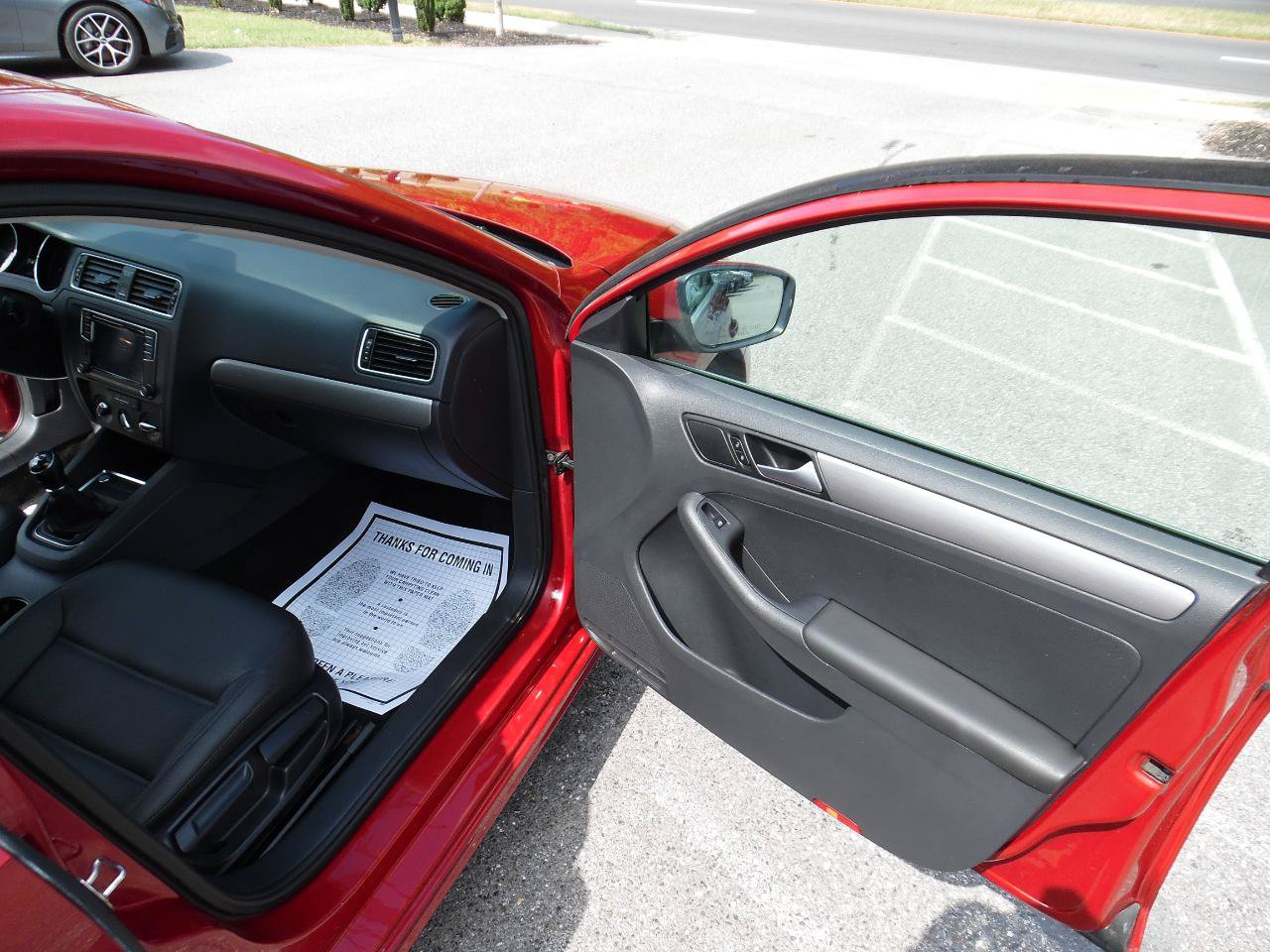 Used 2017 Volkswagen Jetta SE FWD image 22