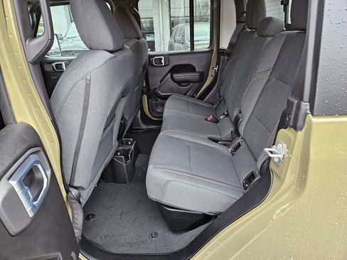 New 2026 Jeep Gladiator Willys image 15