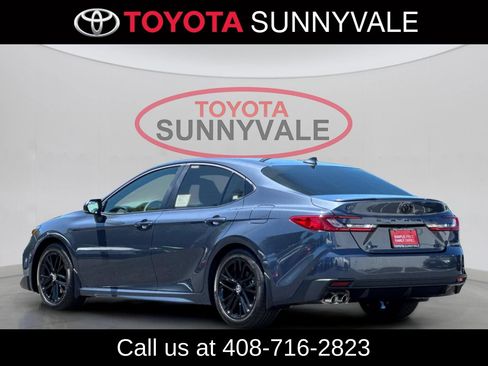 Used 2026 Toyota Camry SE w/ Multimedia Upgrade Package FWD image 7