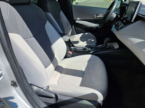 Used 2020 Toyota Corolla LE w/ Carpet Mat Package (TMS) FWD image 30