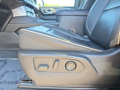 Used 2024 GMC Yukon SLT RWD image 27