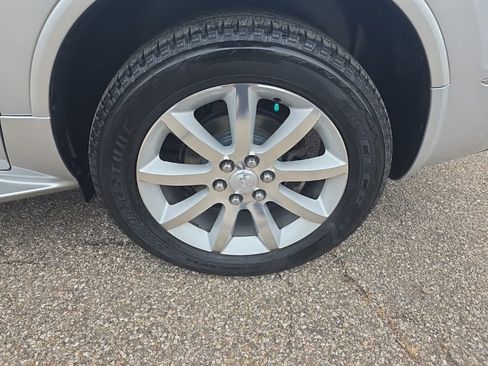 Used 2015 Buick Enclave Premium w/ Experience Buick Package image 10