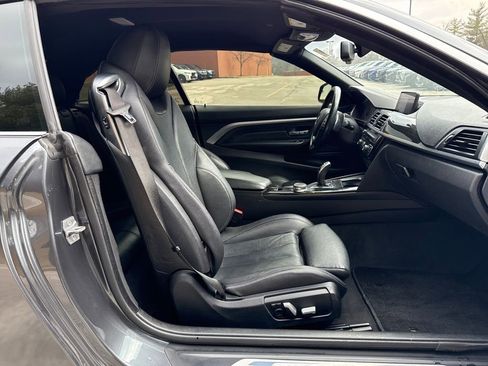 Used 2018 BMW 430i Convertible image 25