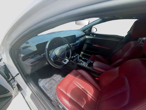 Used 2025 Kia K5 GT-Line w/ GT-Line Premium Package FWD image 9