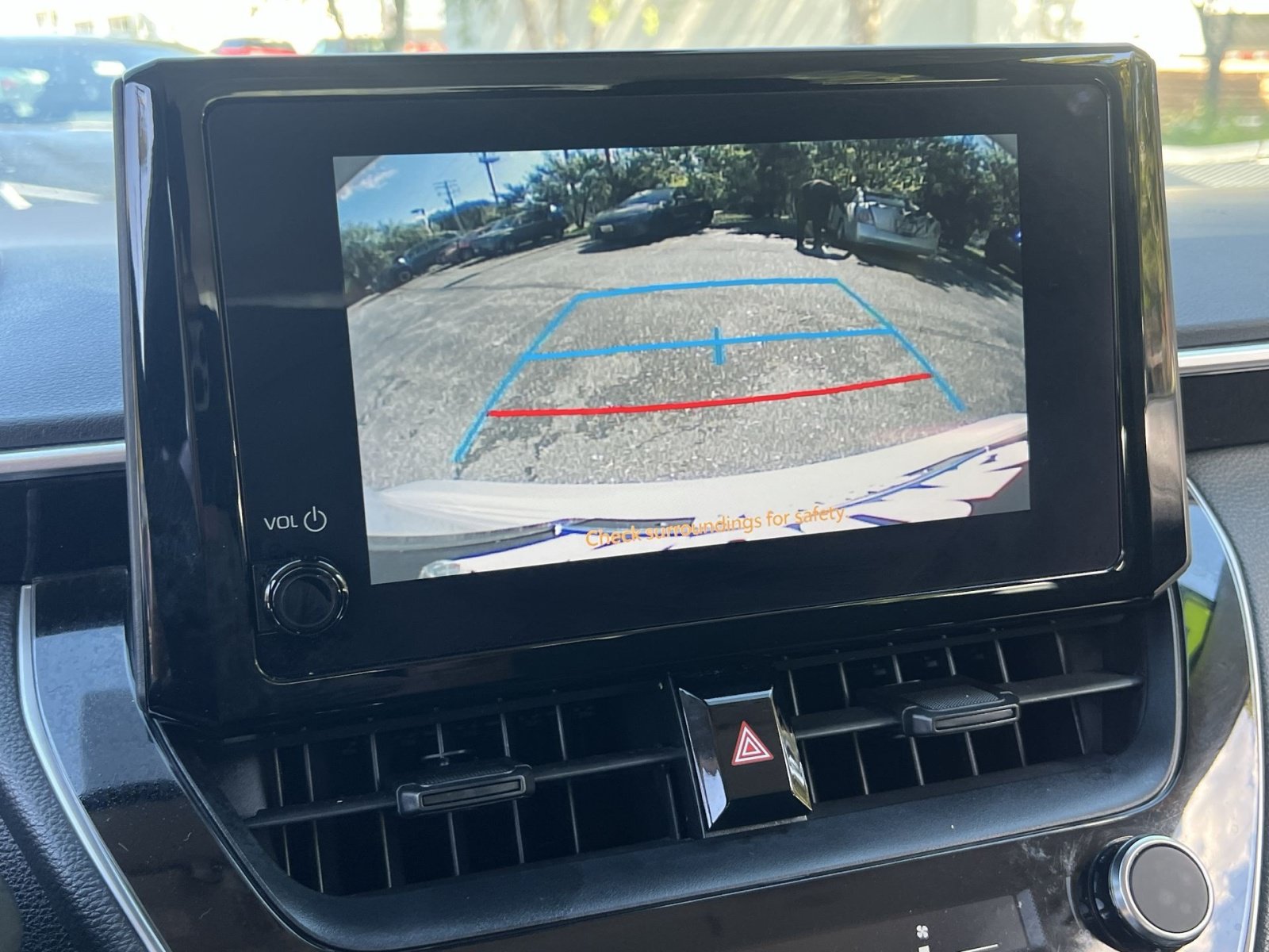 Used 2023 Toyota Corolla LE FWD image 18