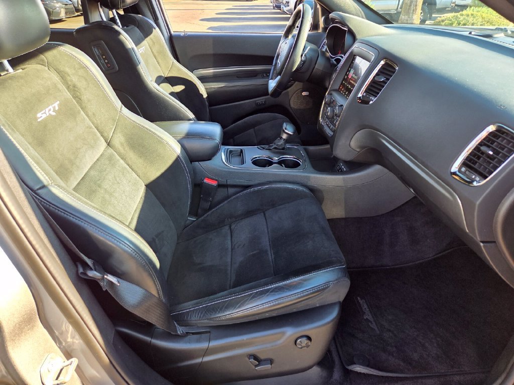 Used 2018 Dodge Durango SRT w/ Technology Group AWD/4WD image 22