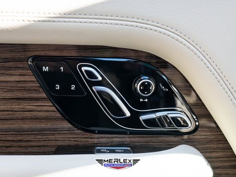 Used 2019 Land Rover Range Rover Supercharged image 40