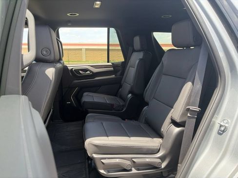 Used 2024 Chevrolet Tahoe Z71 w/ Luxury Package AWD/4WD image 20