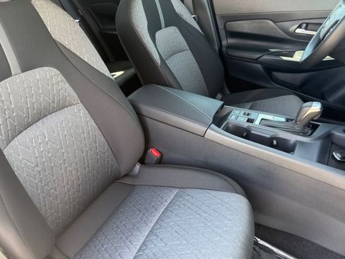 New 2026 Nissan Sentra SV FWD image 12
