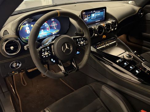 Used 2020 Mercedes-Benz AMG GT R image 4