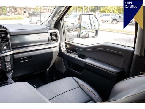 Used 2026 Ford F250 Lariat w/ Black Appearance Package AWD/4WD image 17