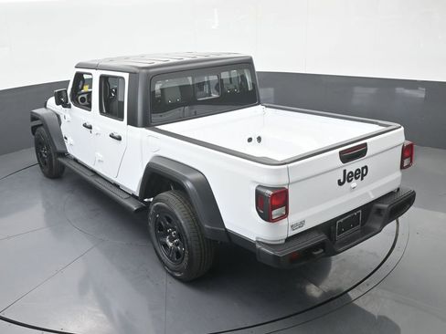 New 2026 Jeep Gladiator Sport image 44