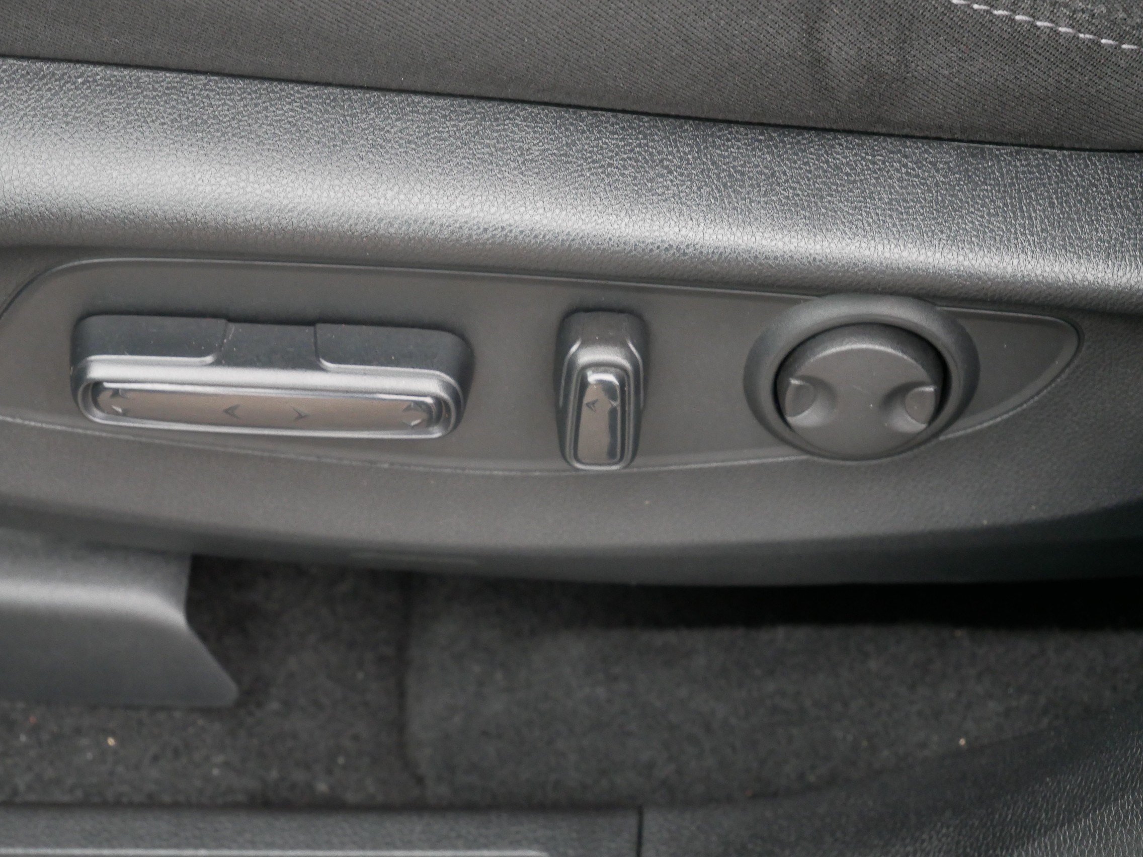 Certified 2024 Honda CR-V EX image 21