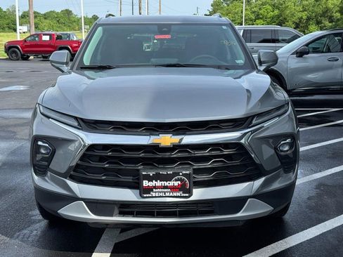 Used 2024 Chevrolet Blazer LT w/ Convenience Package FWD image 12