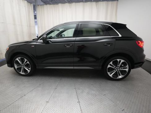 Used 2019 Audi Q3 2.0T Prestige w/ Prestige Package AWD/4WD image 24