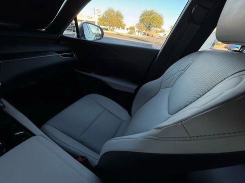 Used 2025 Lexus RX 350 F Sport image 49