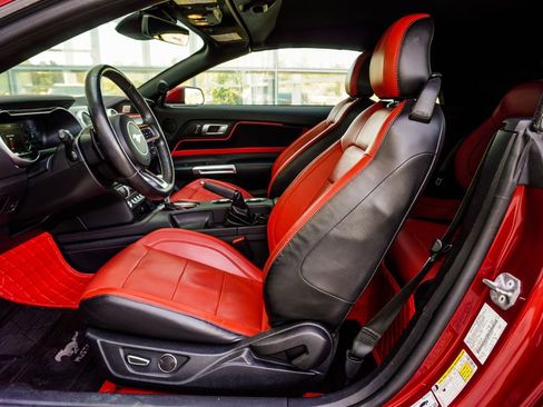 Used 2019 Ford Mustang GT Premium w/ Equipment Group 401A image 36