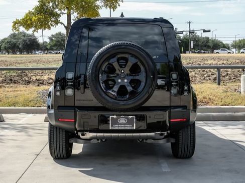 New 2026 Land Rover Defender 110 S AWD/4WD image 10