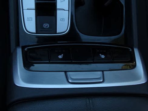 Used 2024 Hyundai Santa Cruz SEL image 34