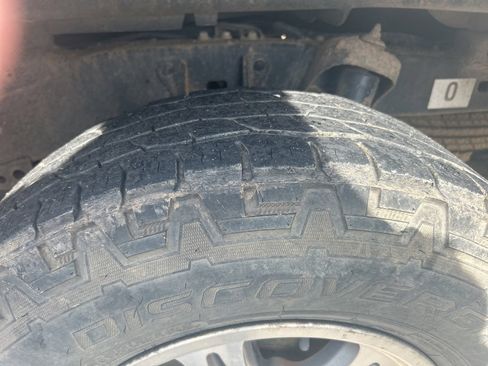 Used 2011 Toyota Tacoma PreRunner w/ SR5 Pkg #2 image 5