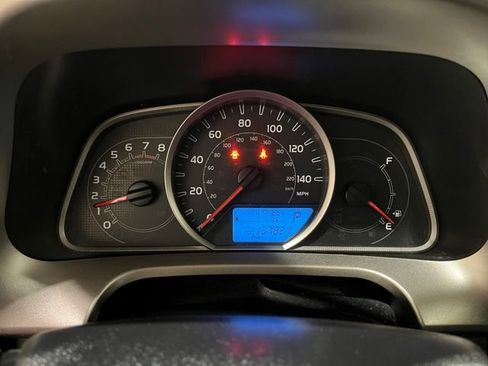 Used 2014 Toyota RAV4 XLE image 27