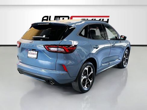 Used 2025 Ford Escape ST-Line Elite w/ Premium Technology Package AWD/4WD image 7
