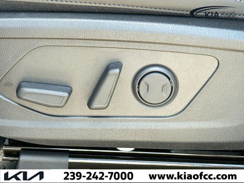 New 2026 Kia Sorento S w/ S Panoramic Sunroof Package FWD image 24