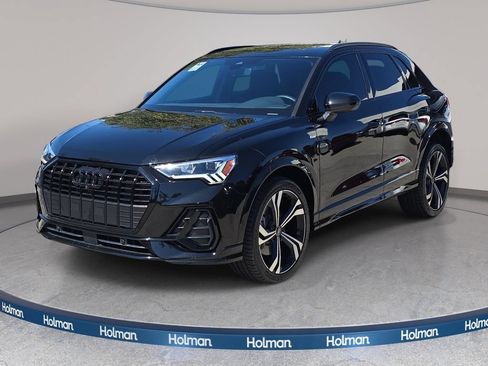 Used 2024 Audi Q3 2.0T Premium Plus w/ Premium Plus Package AWD/4WD image 1