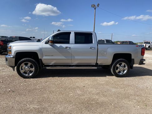 Used 2018 Chevrolet Silverado 2500 LTZ w/ Duramax Plus Package image 4