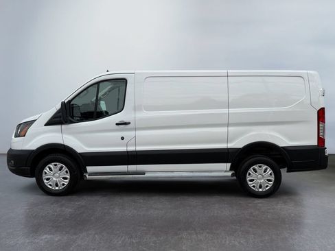 Used 2024 Ford Transit 250 Low Roof w/ Exterior Upgrade Package RWD image 8