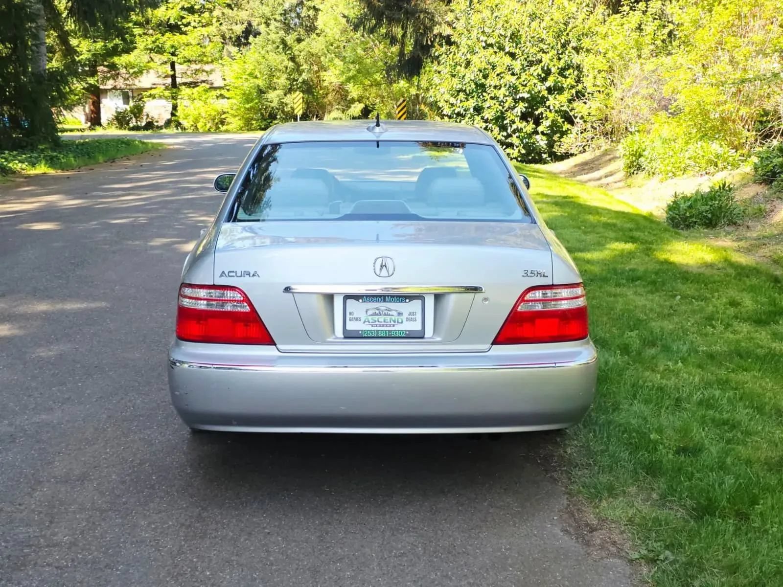 Used 2004 Acura RL FWD image 4