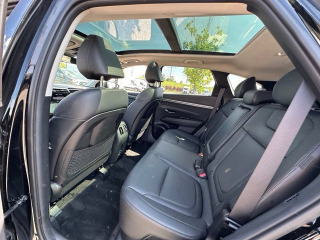 Used 2024 Hyundai Tucson Limited AWD/4WD image 13