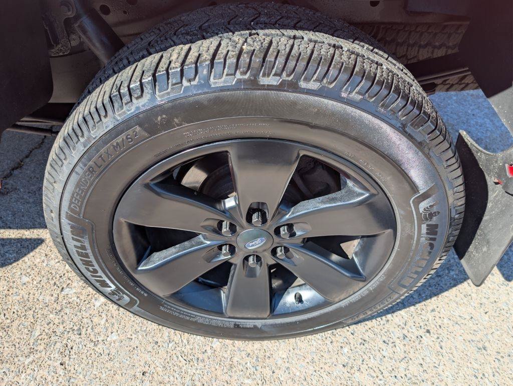 Used 2014 Ford F150 FX4 w/ FX Appearance Package AWD/4WD image 13
