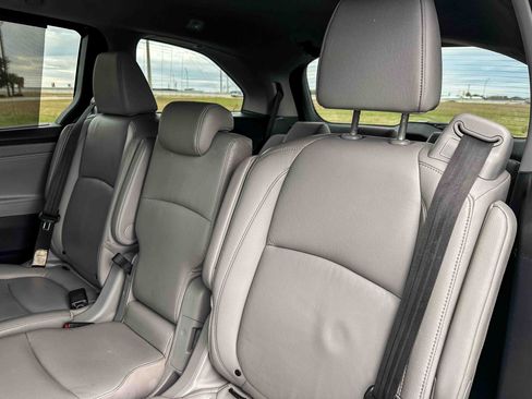 Used 2020 Honda Odyssey EX-L image 19