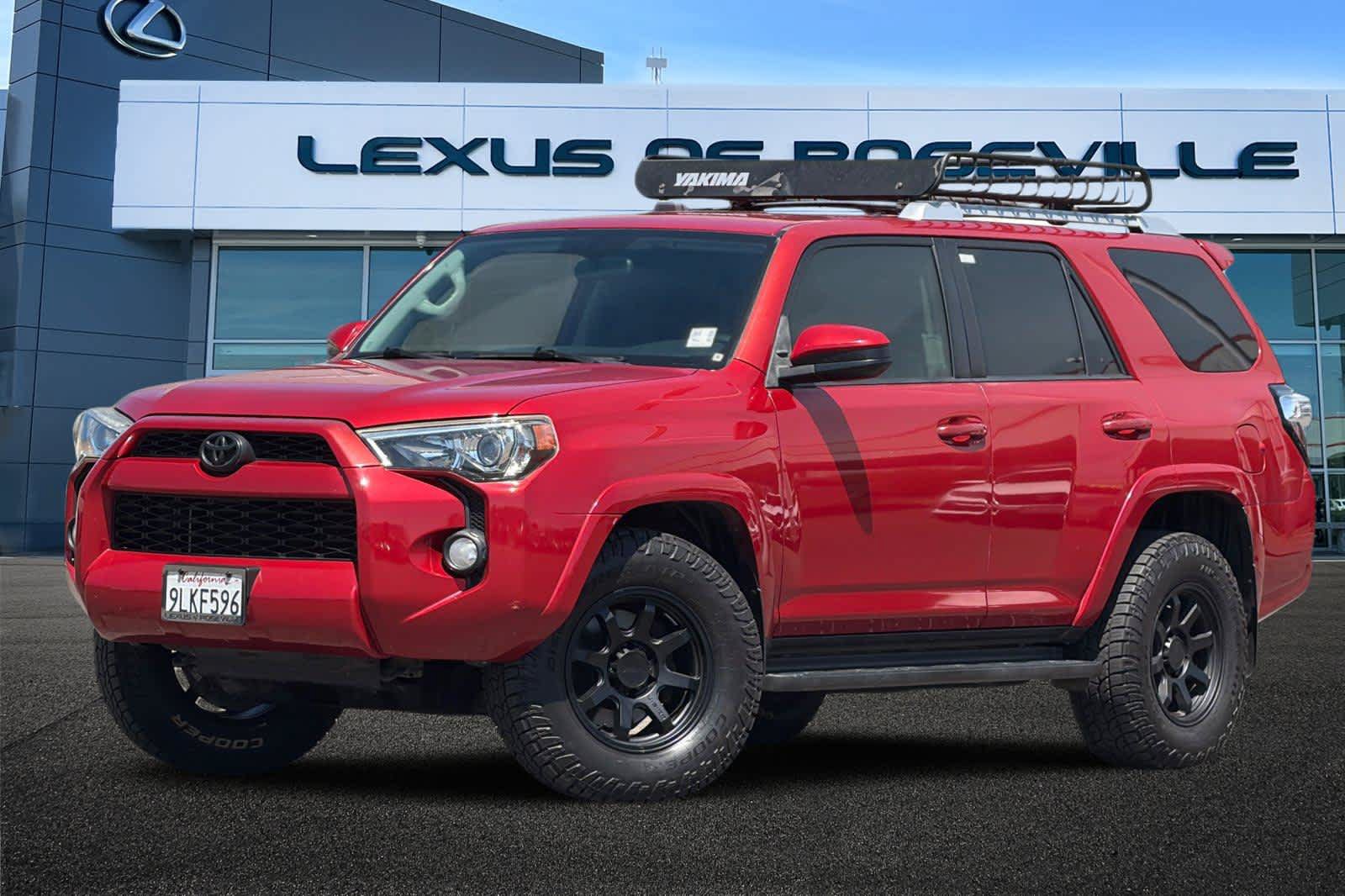 Used 2018 Toyota 4Runner 4WD image 1