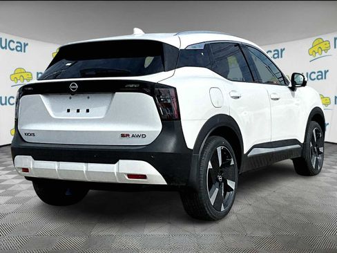 New 2025 Nissan Kicks SR image 7