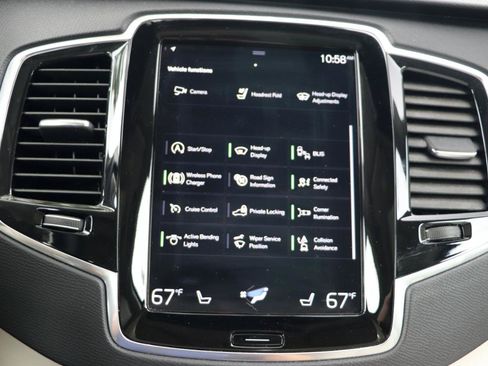 Used 2022 Volvo XC90 T6 Momentum AWD/4WD image 22