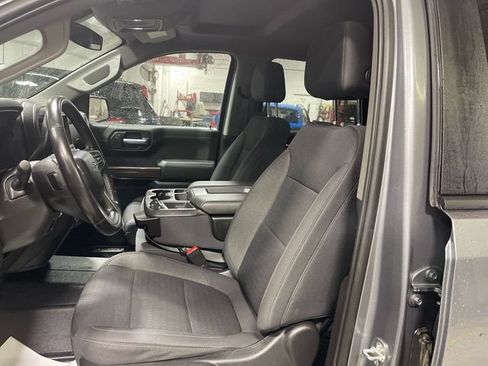 Used 2021 Chevrolet Silverado 1500 RST AWD/4WD image 12
