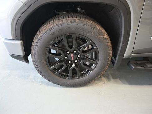 New 2026 GMC Sierra 1500 Elevation w/ Elevation Premium Package AWD/4WD image 31