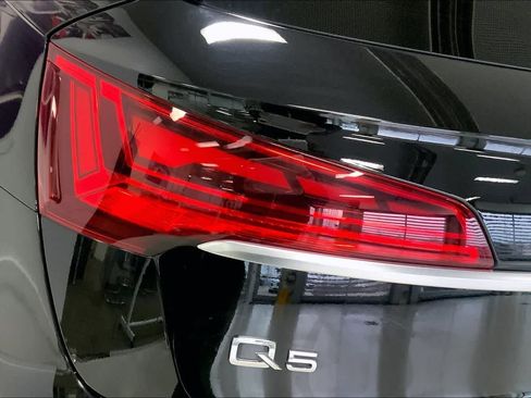 Certified 2023 Audi Q5 2.0T Premium Plus w/ Premium Plus Package image 29