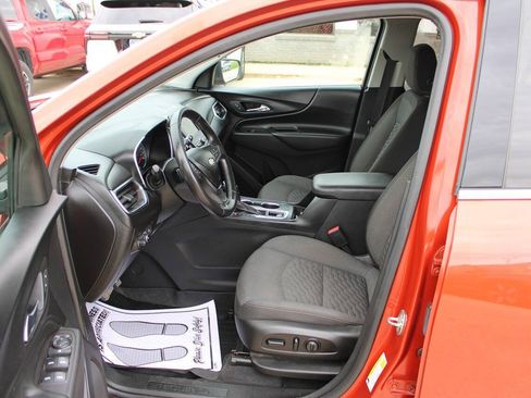 Used 2020 Chevrolet Equinox LT AWD/4WD image 11